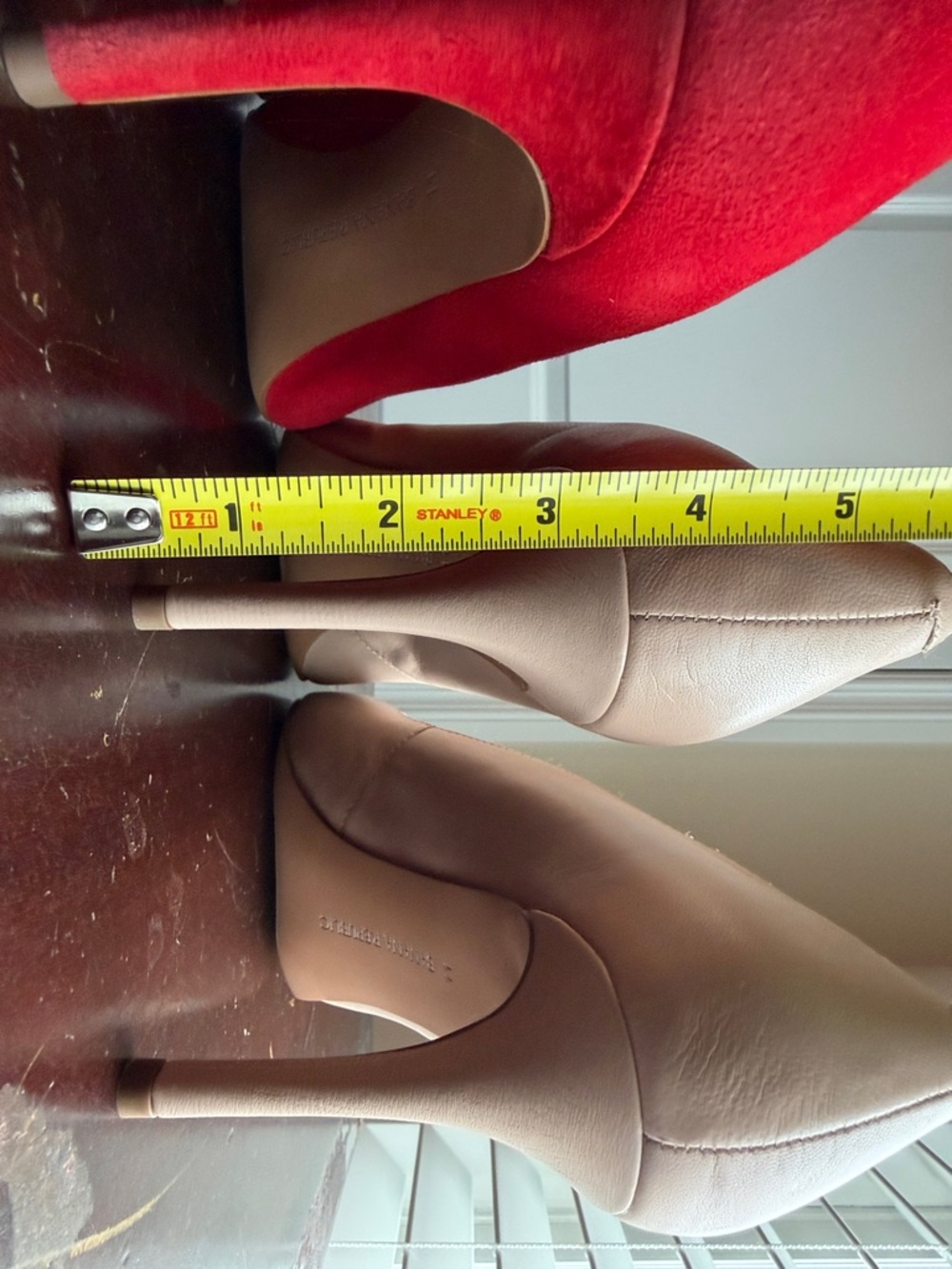 Like New Banana Republic Pointed Toe High Heels in Red and Nude - Picture 13 of 13